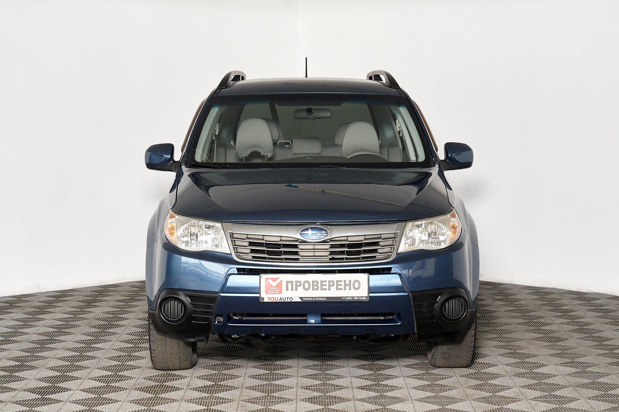 Subaru Forester 2010, голубой