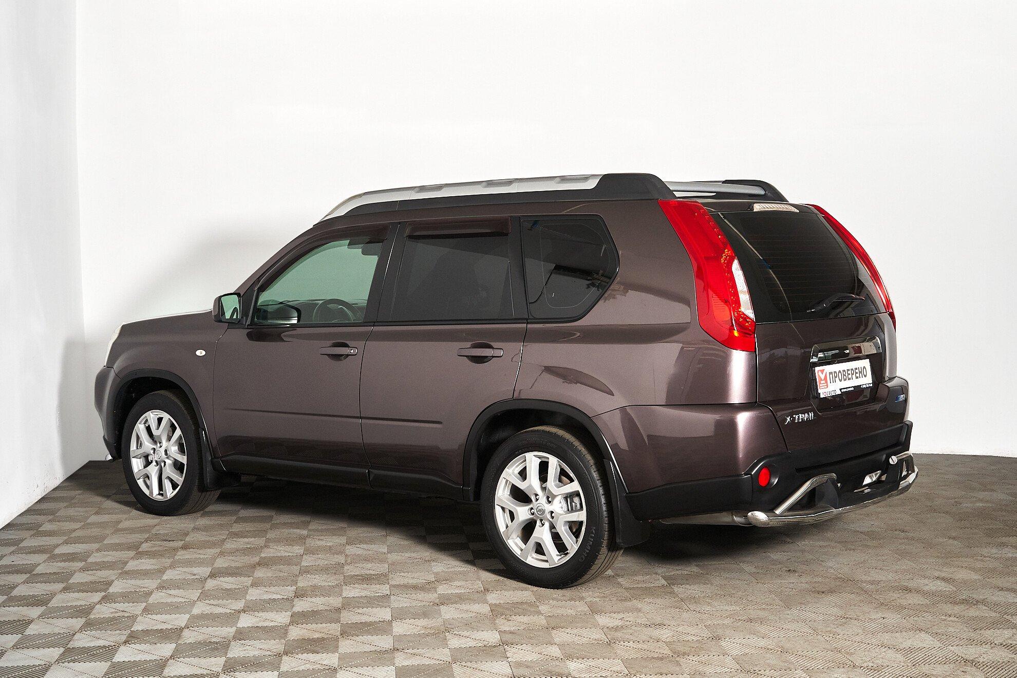 Nissan X-Trail 2010, серый