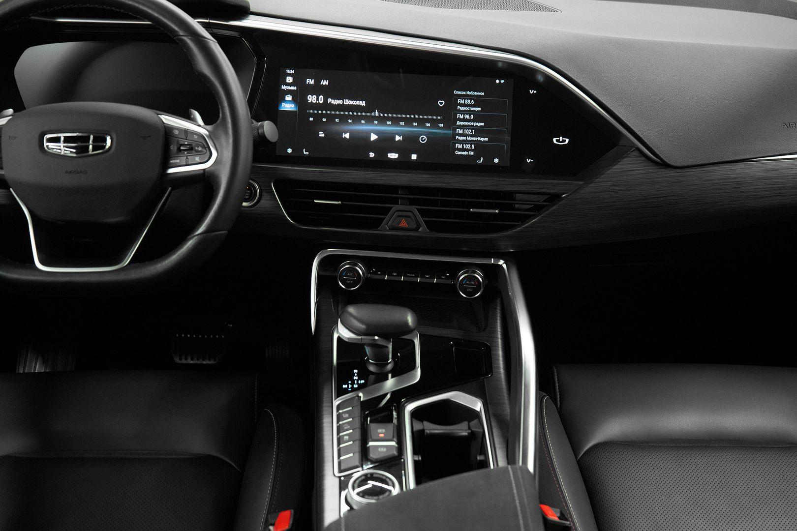 Geely Tugella 2021, черный