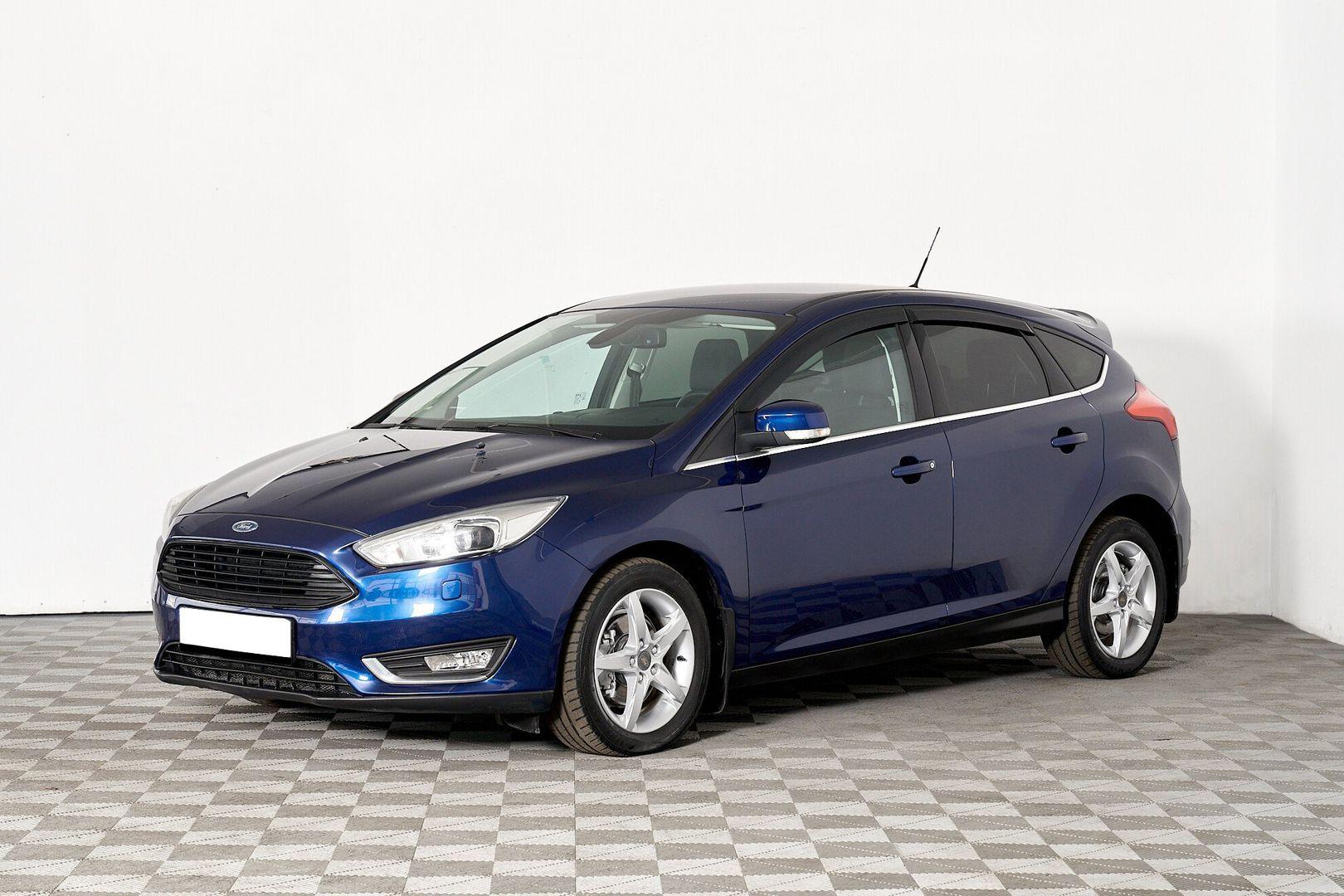 Ford Focus 2018, синий