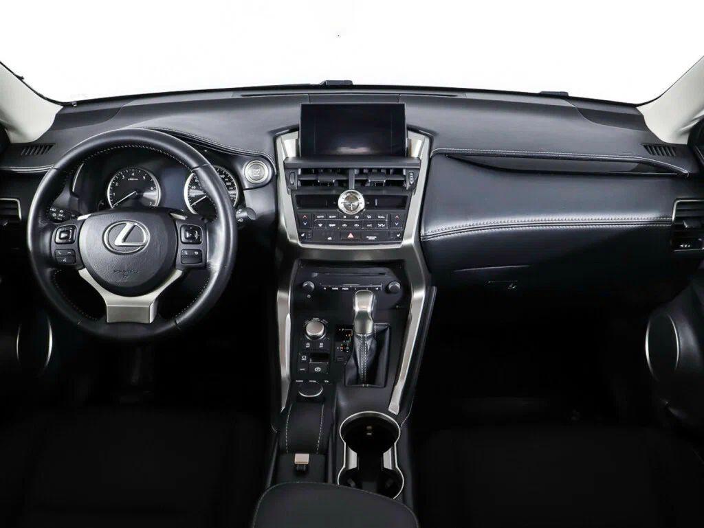 Lexus NX 2017, серый