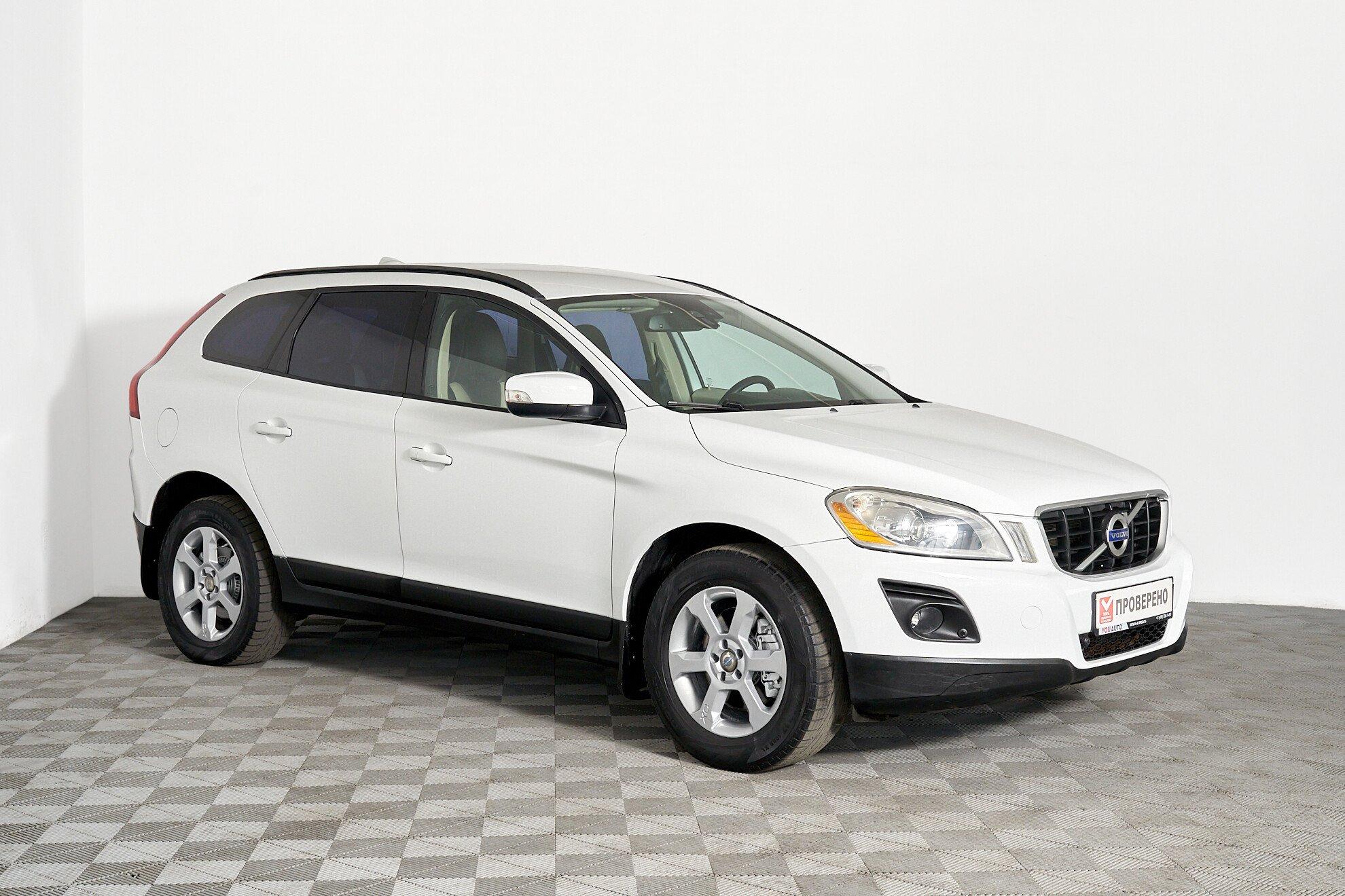 Volvo XC60 2011, белый