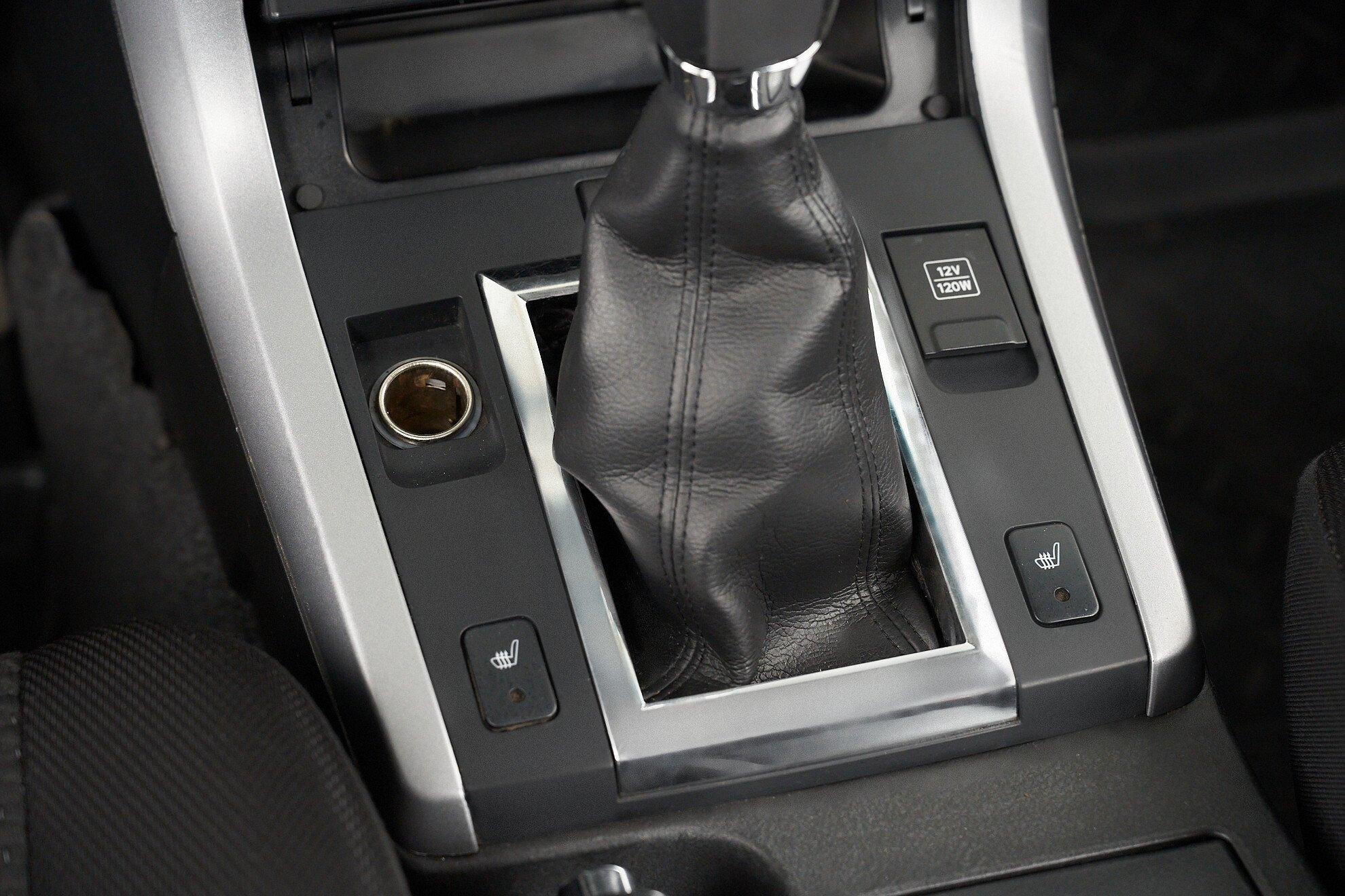 Suzuki Grand Vitara 2011, черный