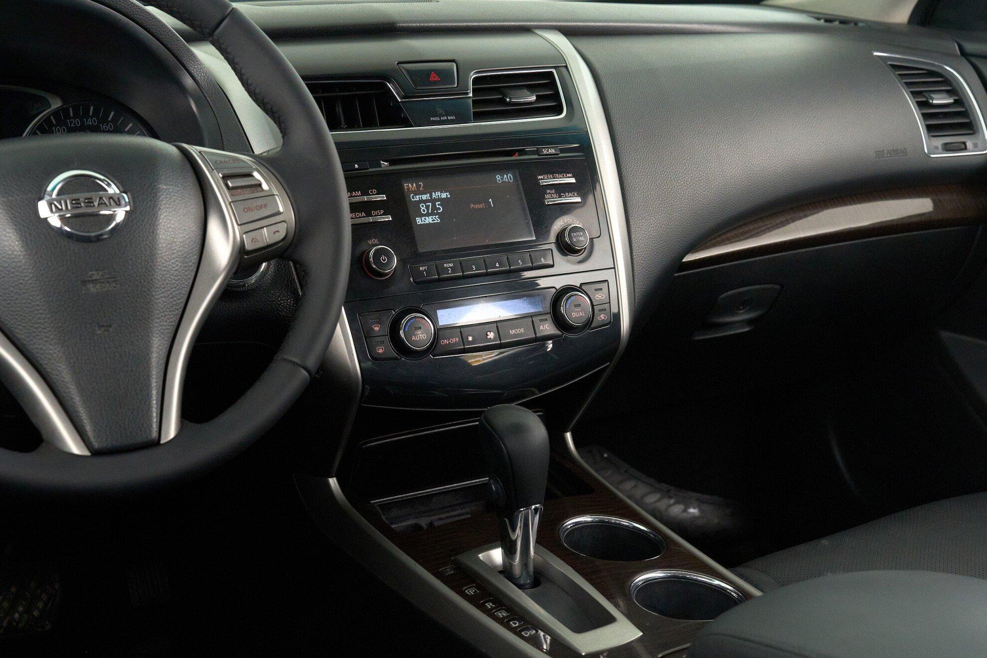 Nissan Teana 2015, черный