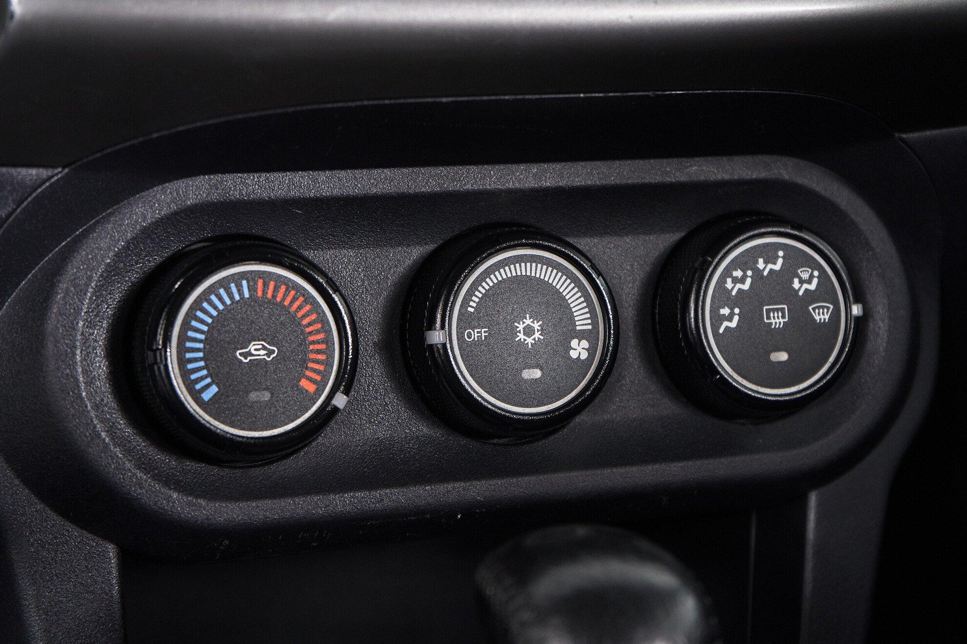 Mitsubishi Lancer 2013, синий