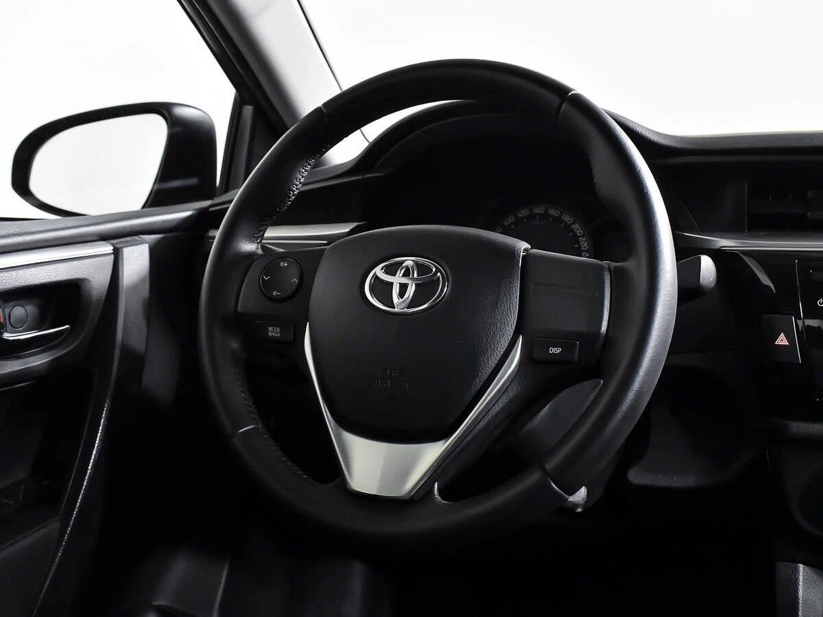 Toyota Corolla 2014, серый