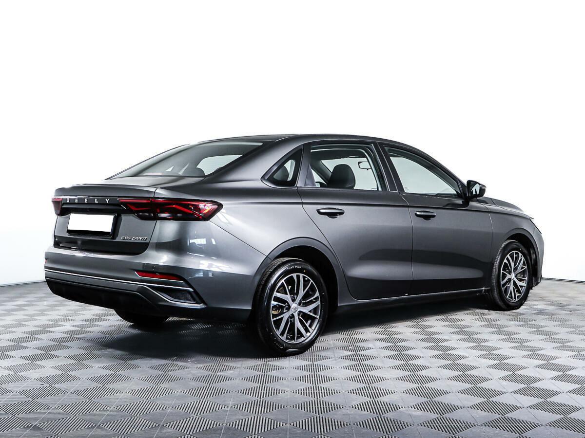 Geely Emgrand 2023, серый