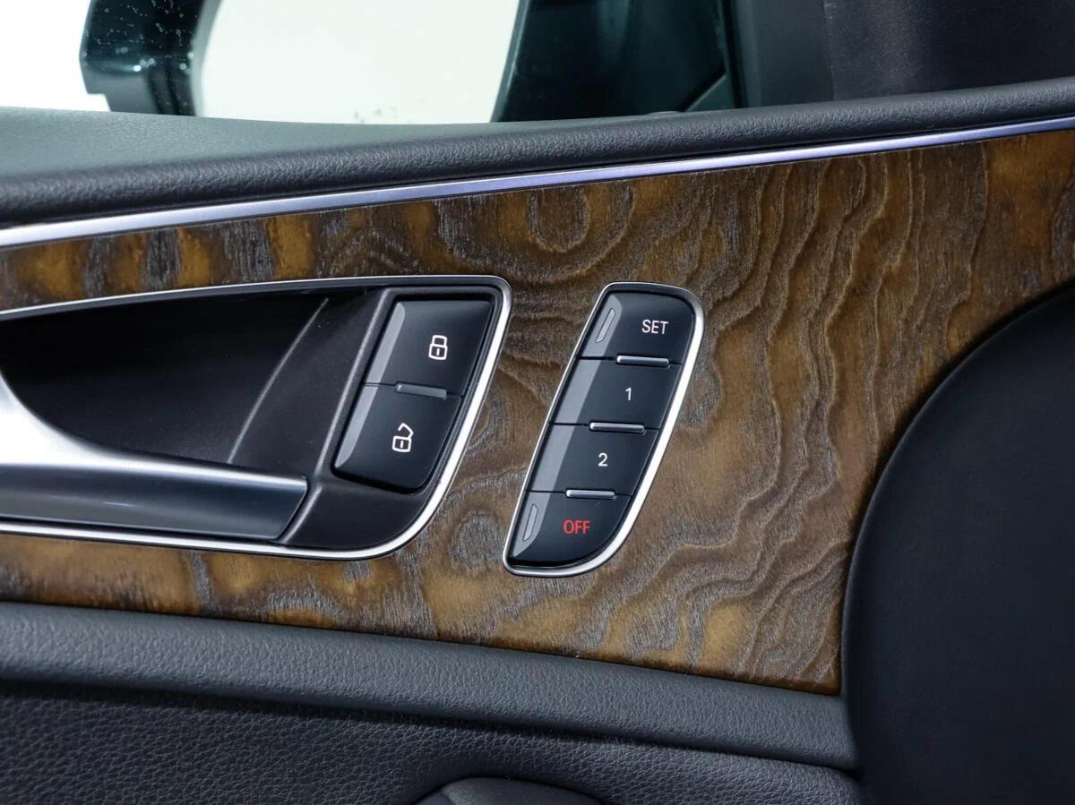 Audi A6 allroad 2014, черный
