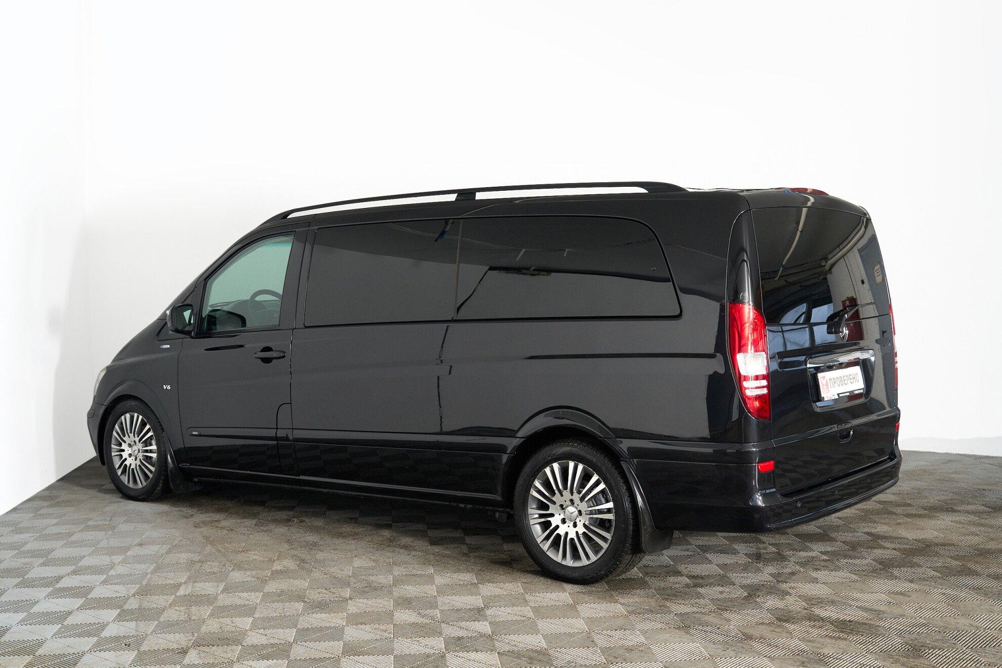 Mercedes-Benz Viano 2012, черный