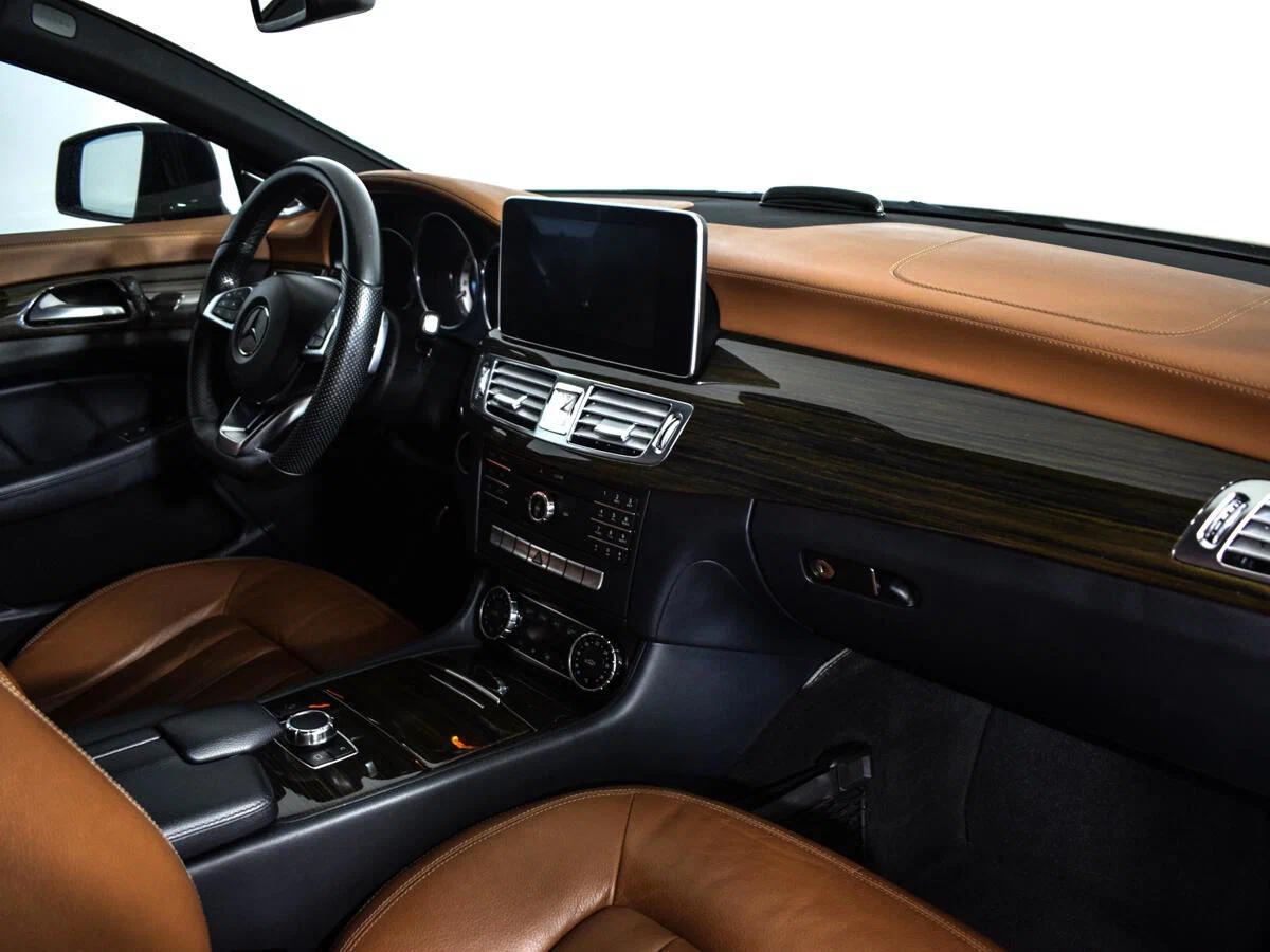 Mercedes-Benz CLS 2017, белый