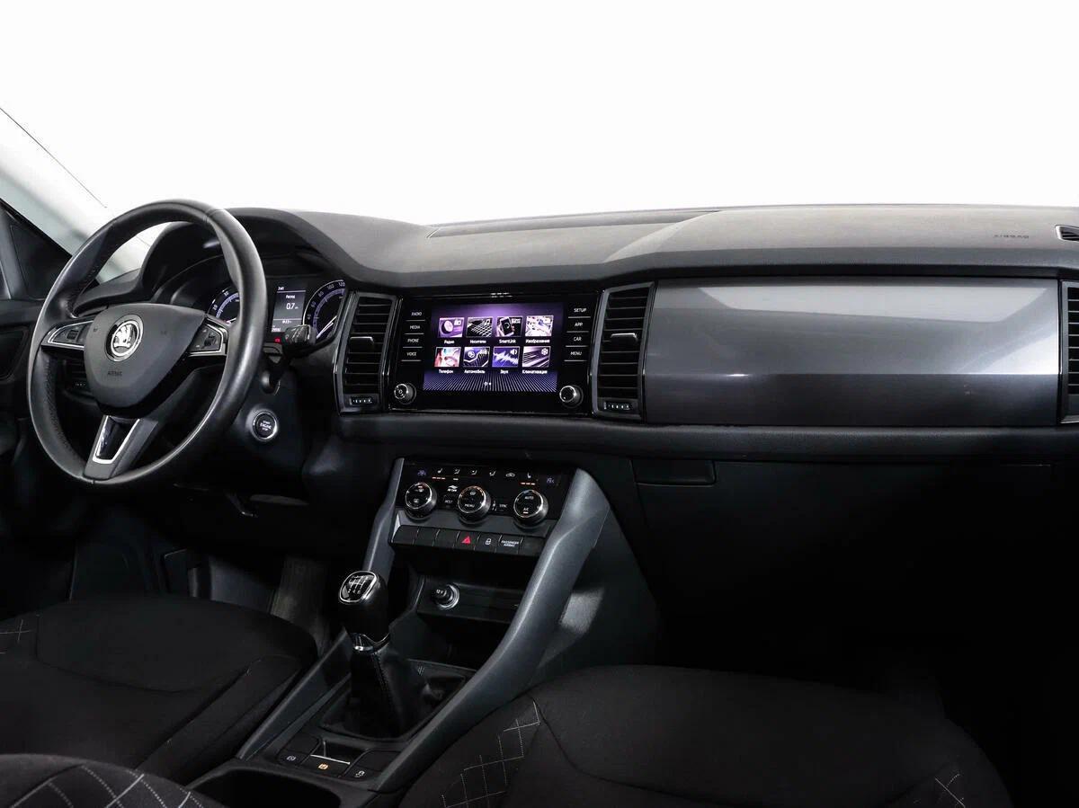 Skoda Kodiaq 2021, коричневый
