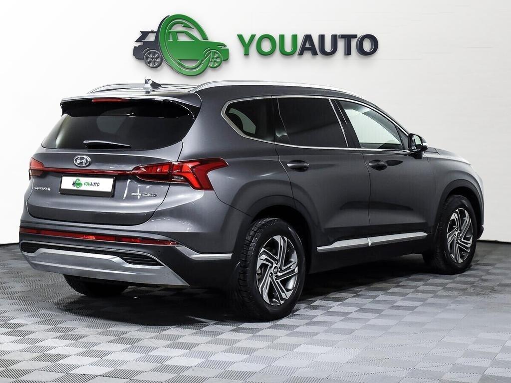 Hyundai Santa Fe 2020, серый