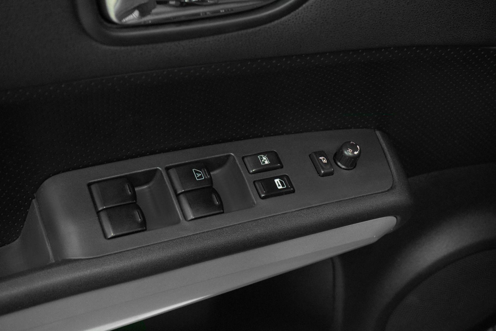 Nissan X-Trail 2010, черный