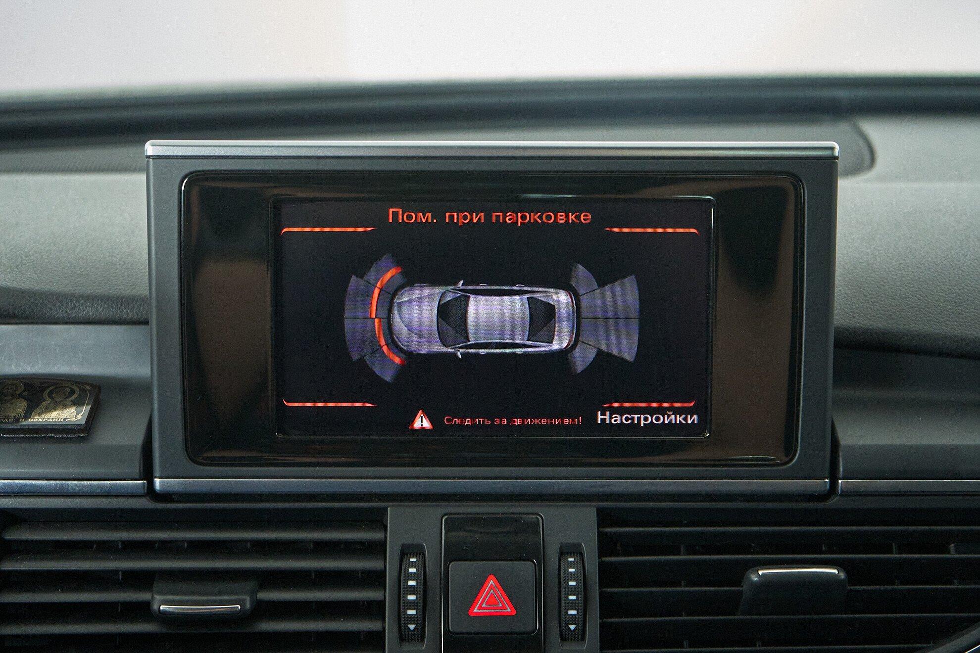 Audi A6 2012, черный
