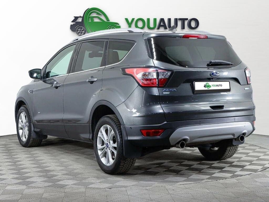Ford Kuga 2019, серебряный