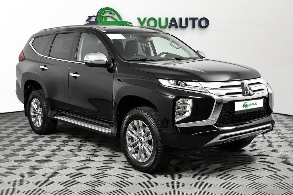 Mitsubishi Pajero Sport 2022, черный