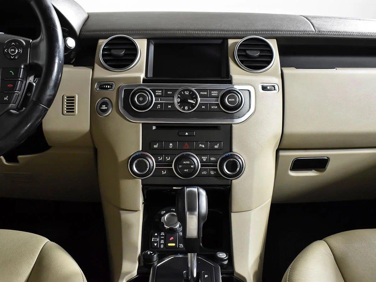 Land Rover Discovery 2011, черный