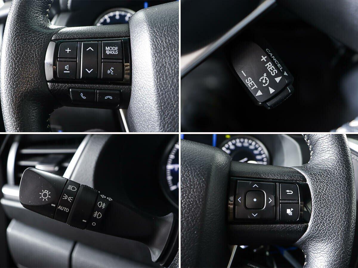 Toyota Fortuner 2020, черный