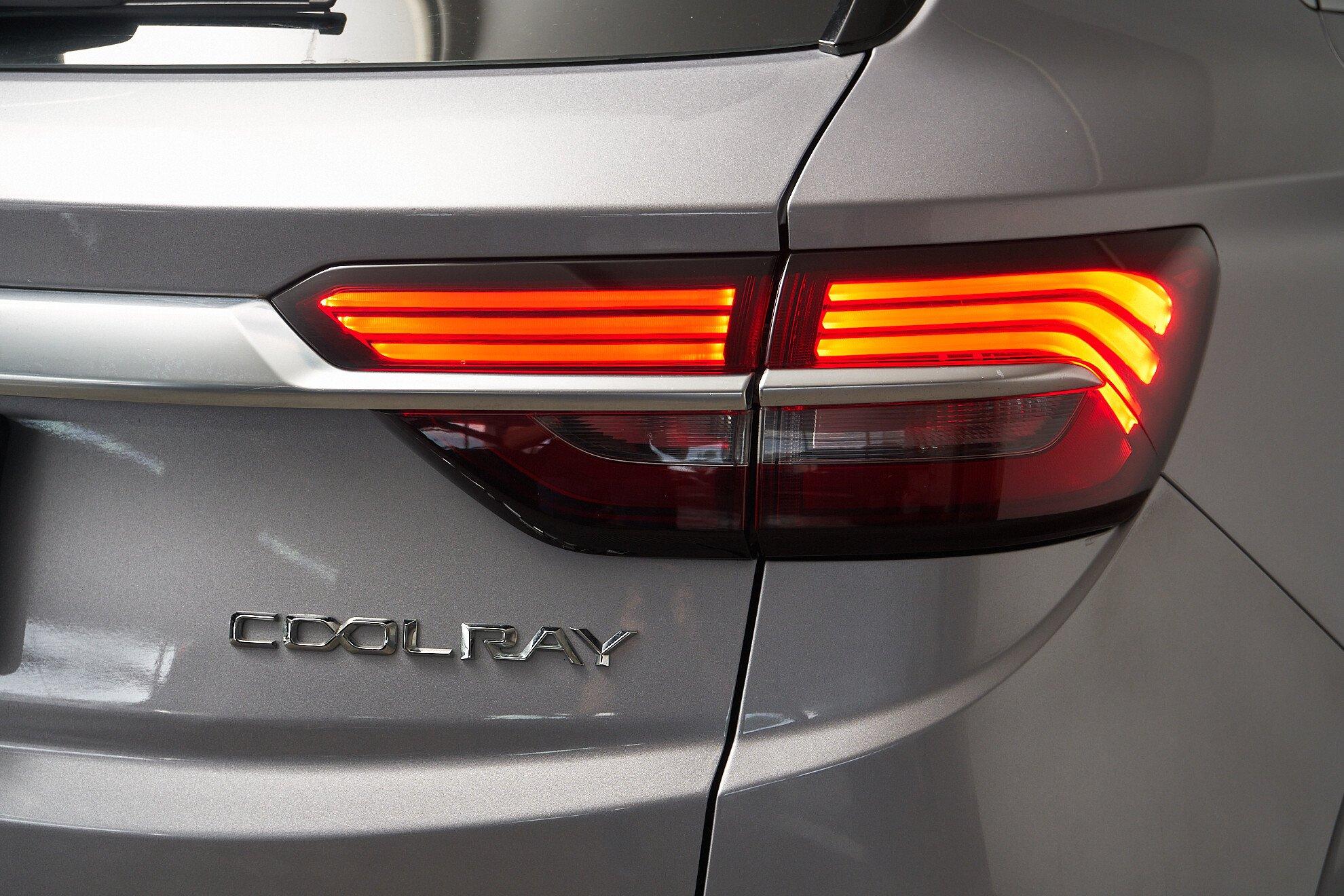 Geely Coolray 2020, серебряный