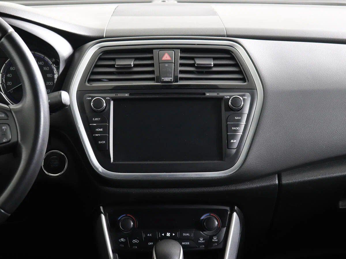 Suzuki SX4 2018, черный