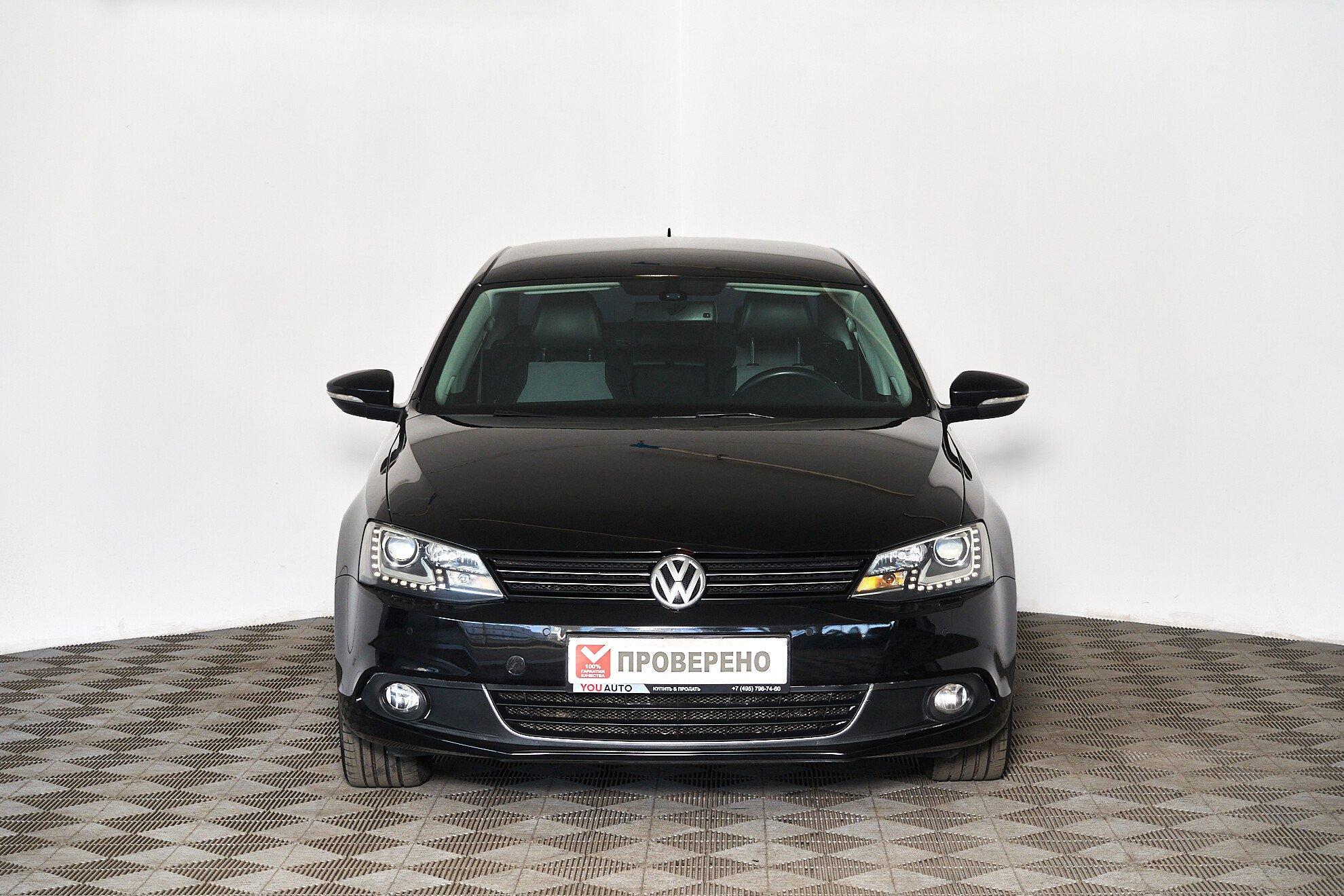 Volkswagen Jetta 2013, черный