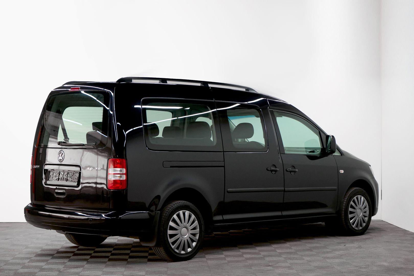 Volkswagen Caddy 2013, черный