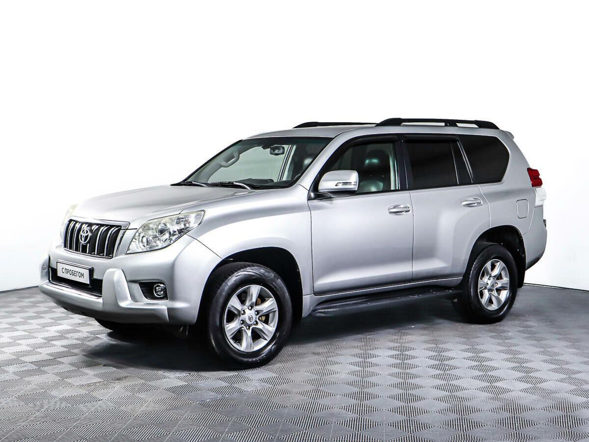 Toyota Land Cruiser Prado 2012, серебряный