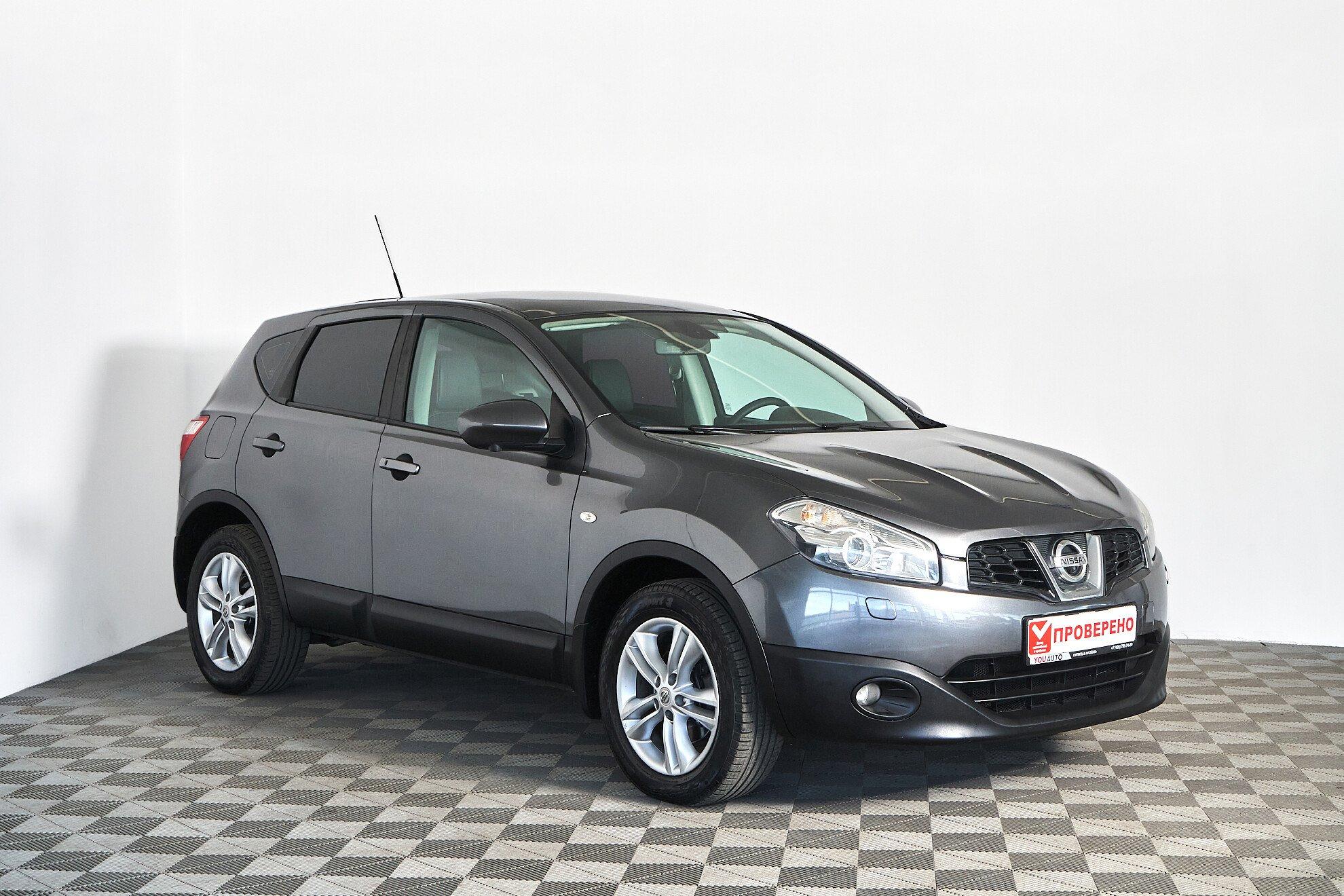 Nissan Qashqai 2012, серый