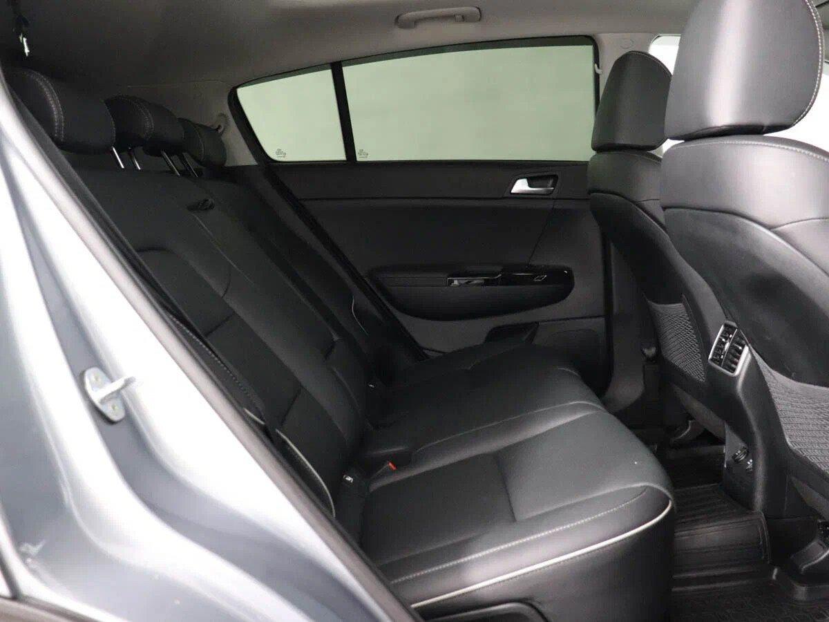 Kia Sportage 2021, серый