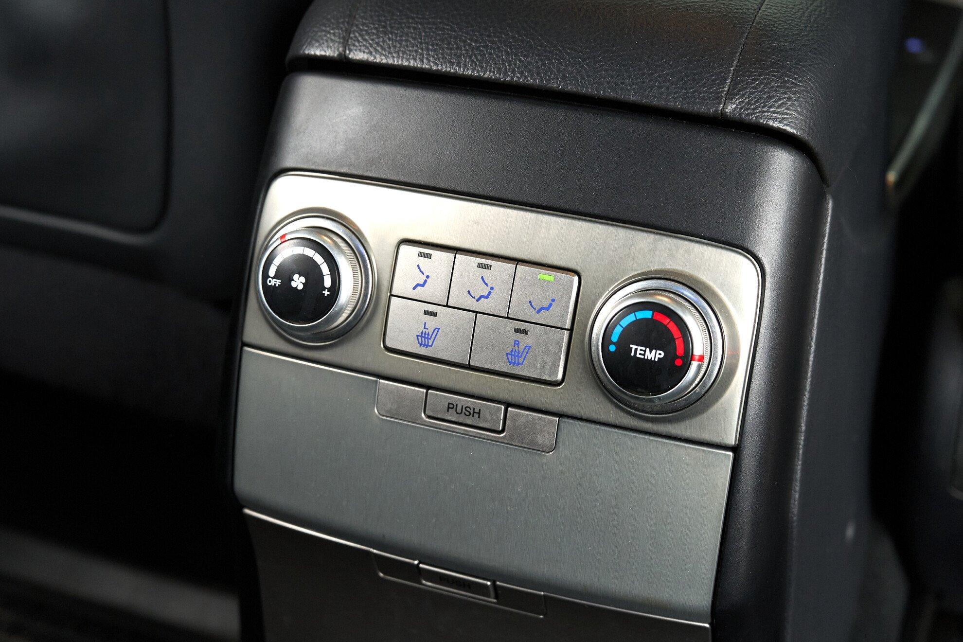 Hyundai ix55 2012, серебряный