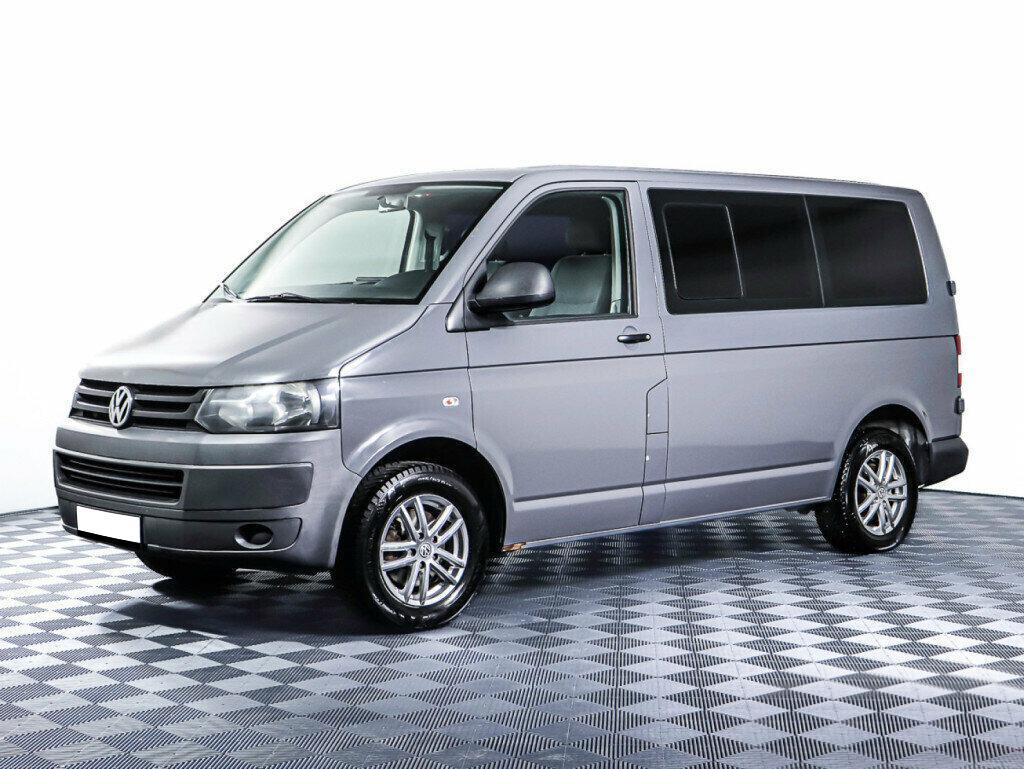 Volkswagen Caravelle 2012, серый
