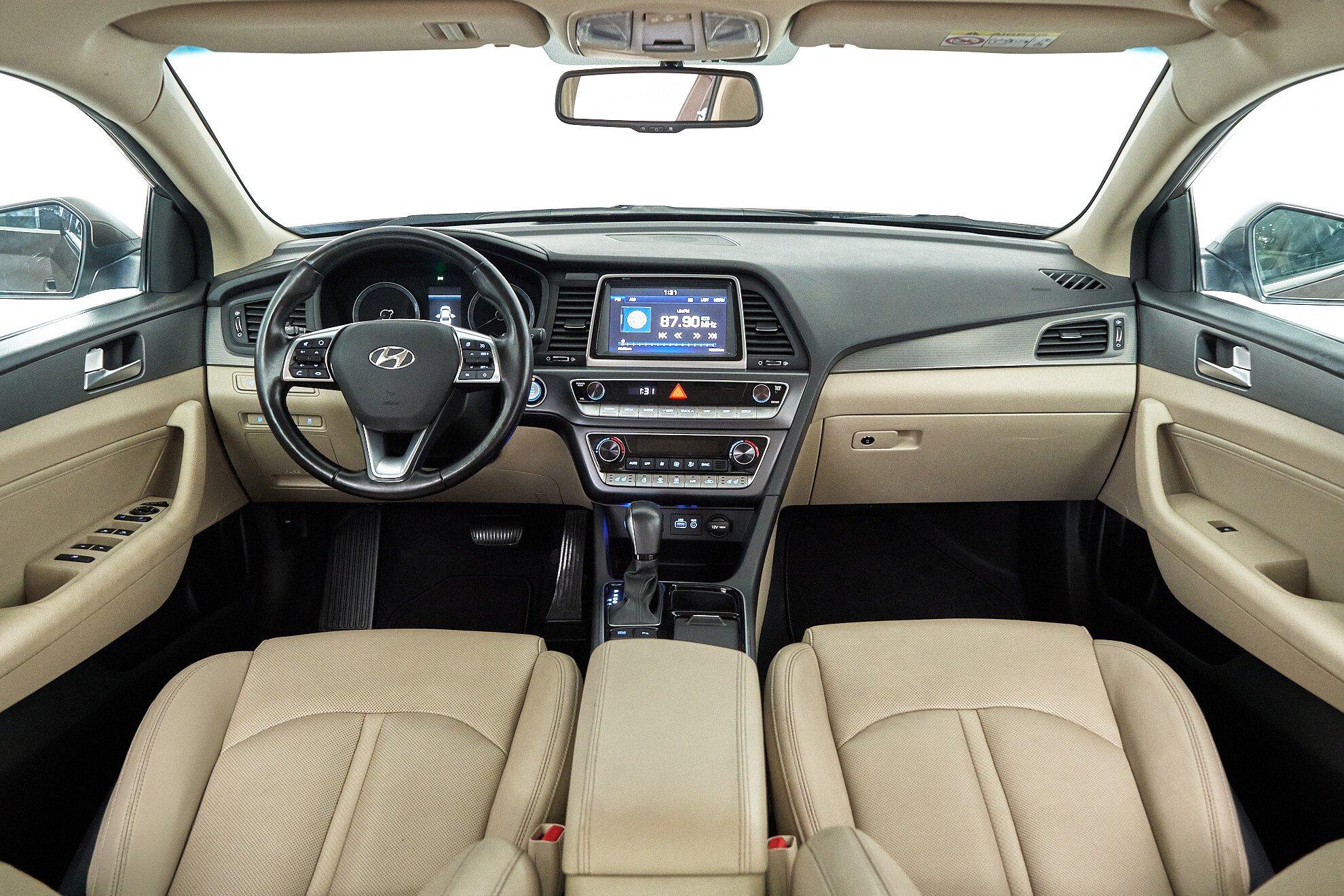 Hyundai Sonata 2018, коричневый