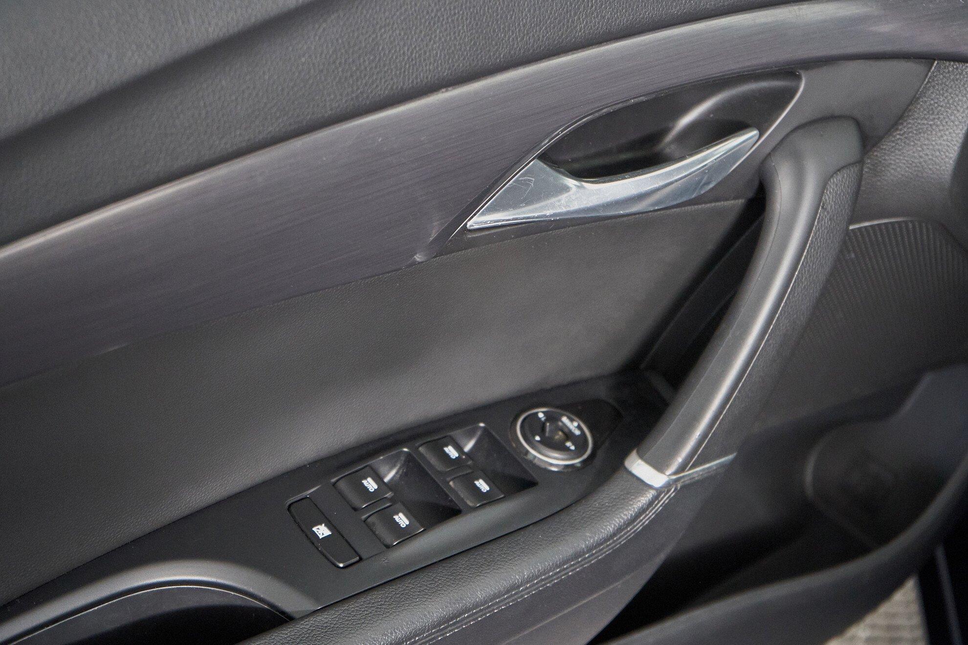 Hyundai i40 2016, синий