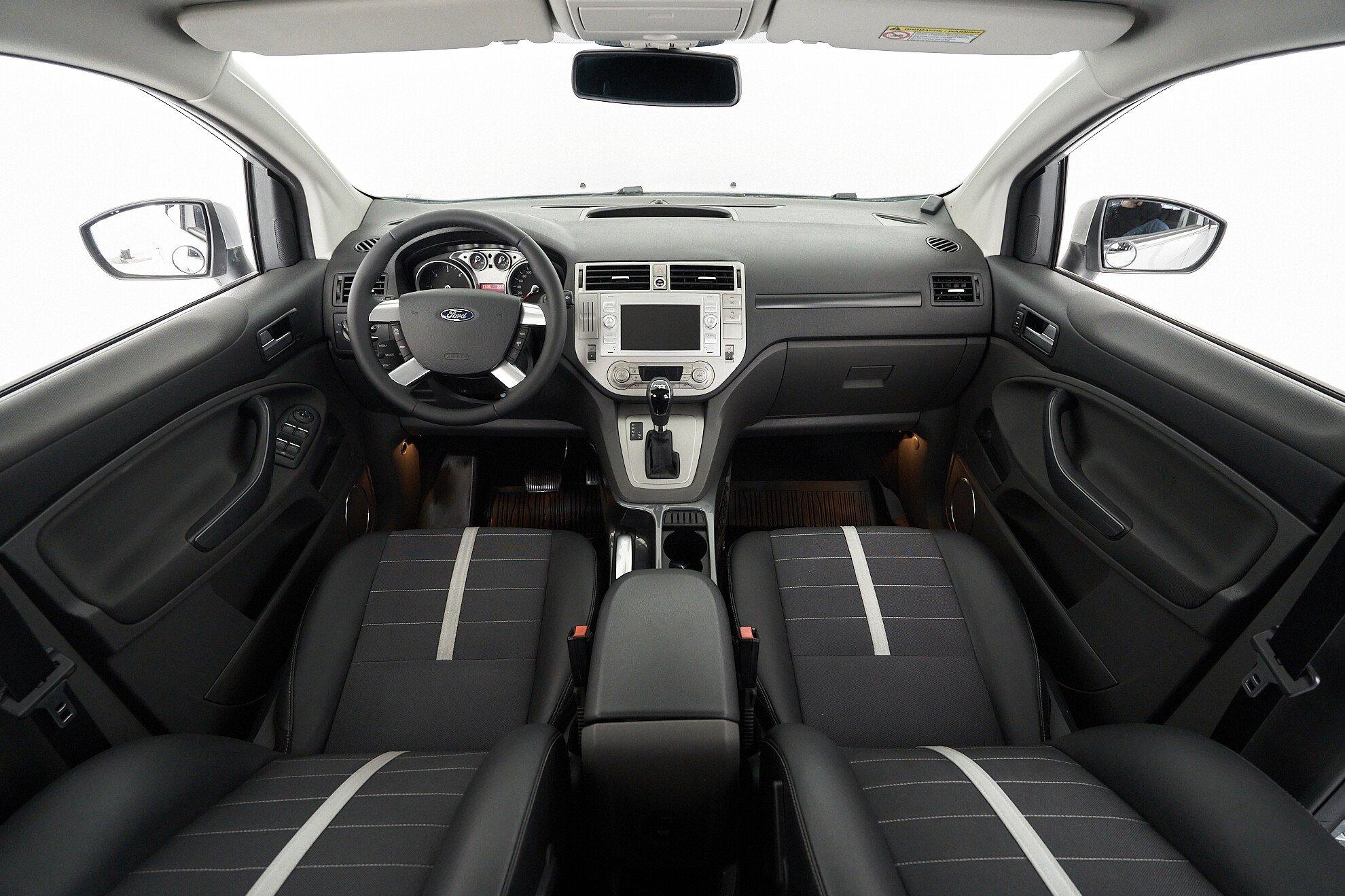 Ford Kuga 2012, серебряный