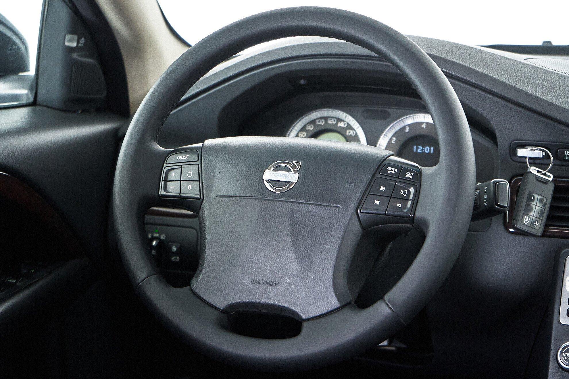 Volvo S80 2009, черный