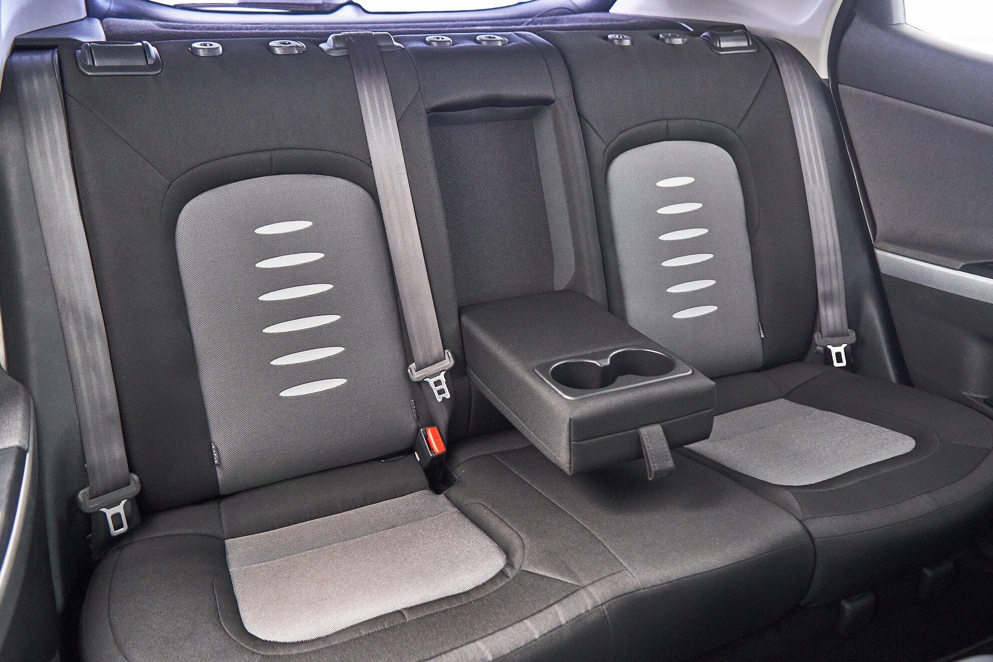 Kia Ceed 2014, черный
