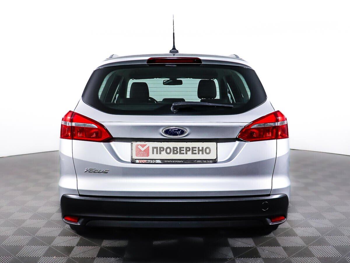 Ford Focus 2018, серебряный