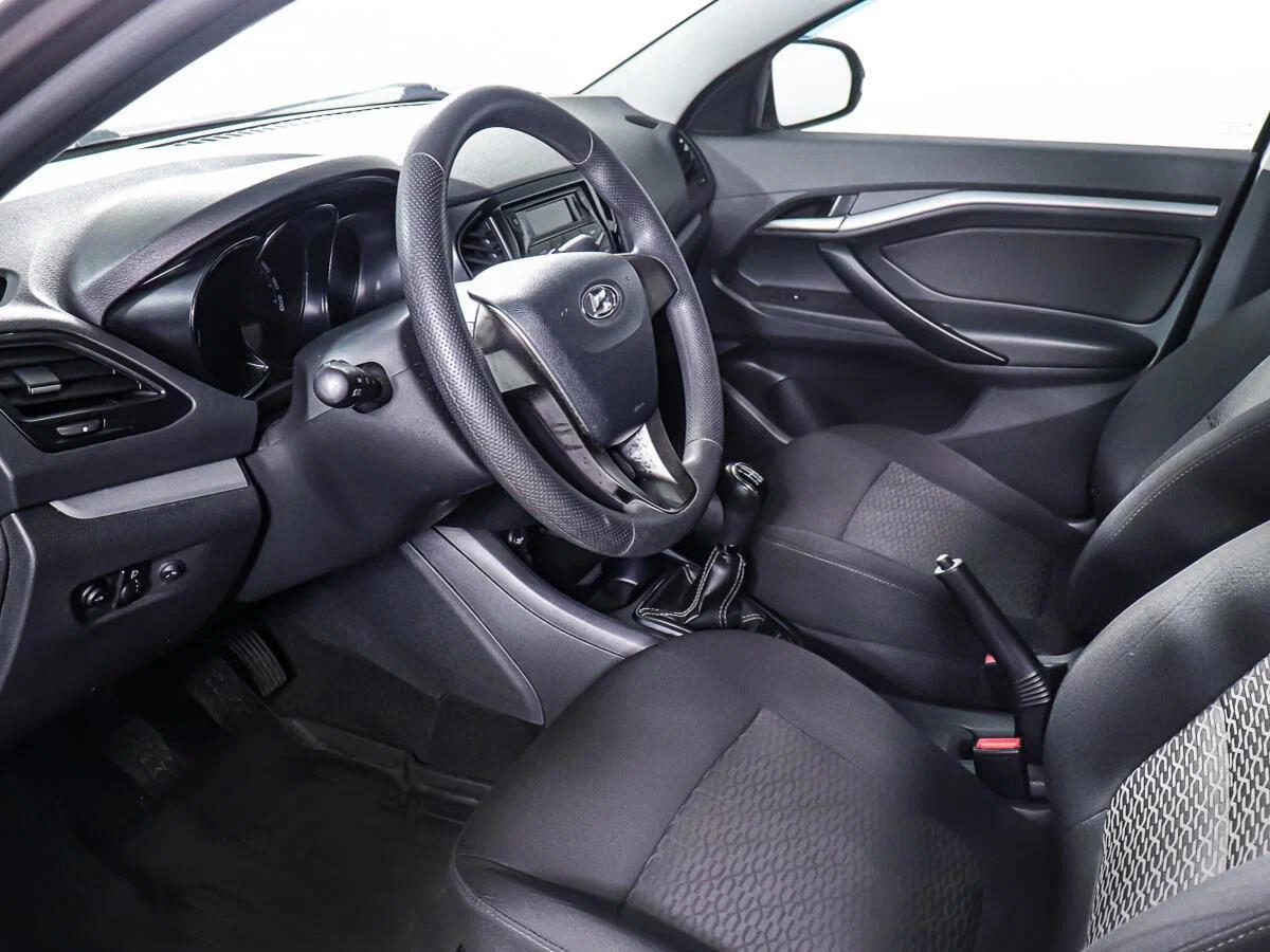 LADA (ВАЗ) Vesta 2017, коричневый