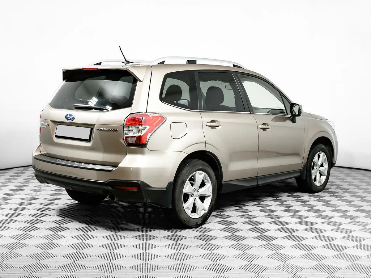 Subaru Forester 2015, бежевый