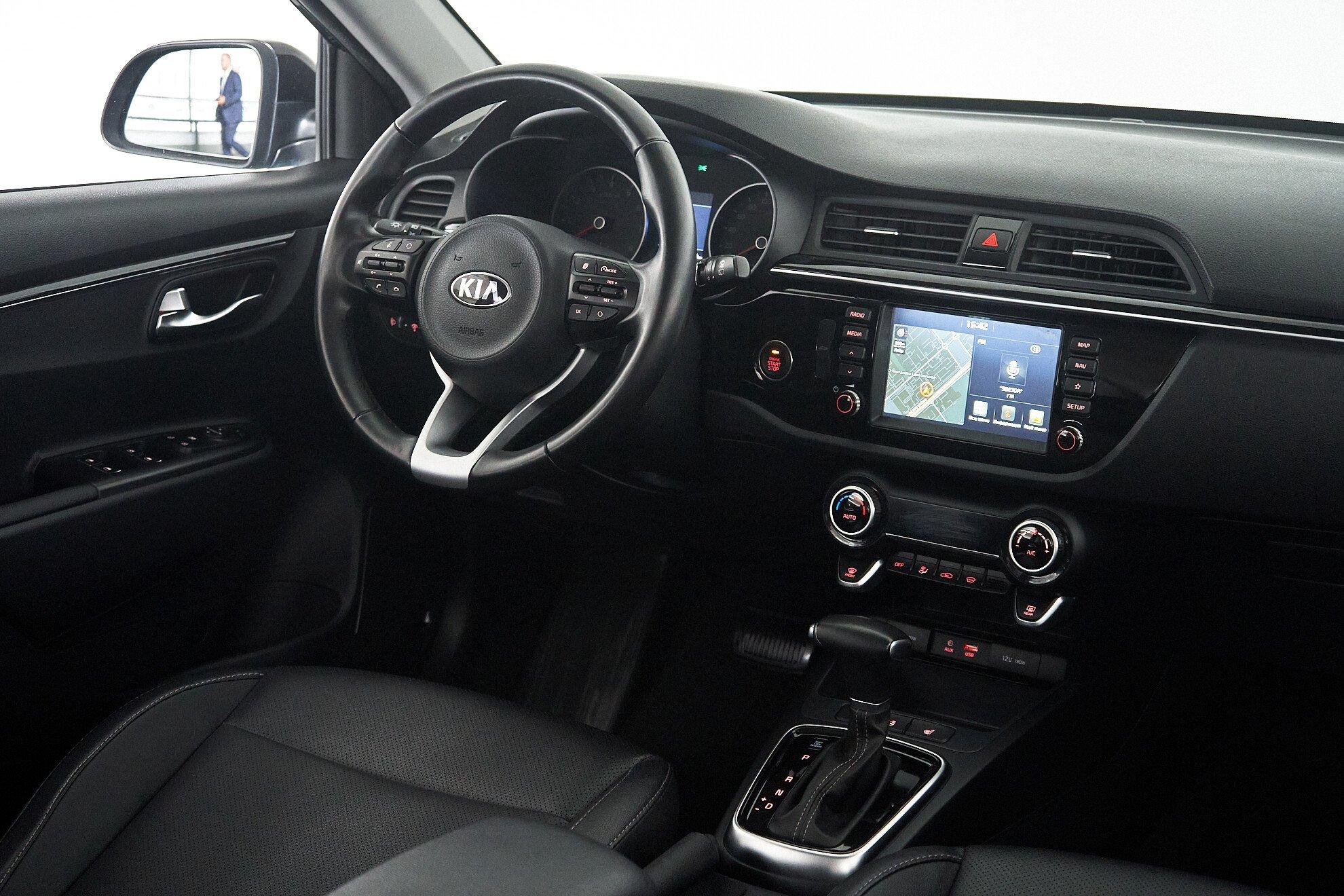 Kia Rio X-Line 2019, черный