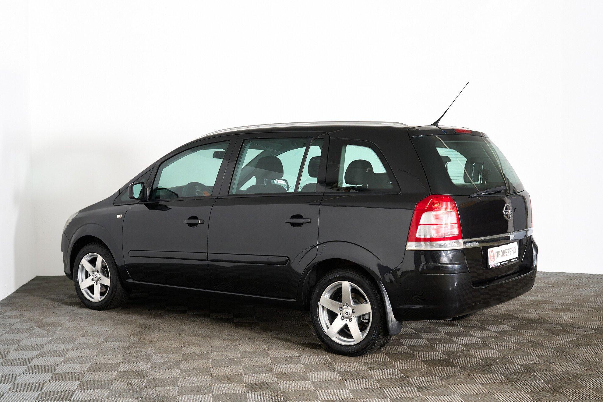 Opel Zafira 2014, черный