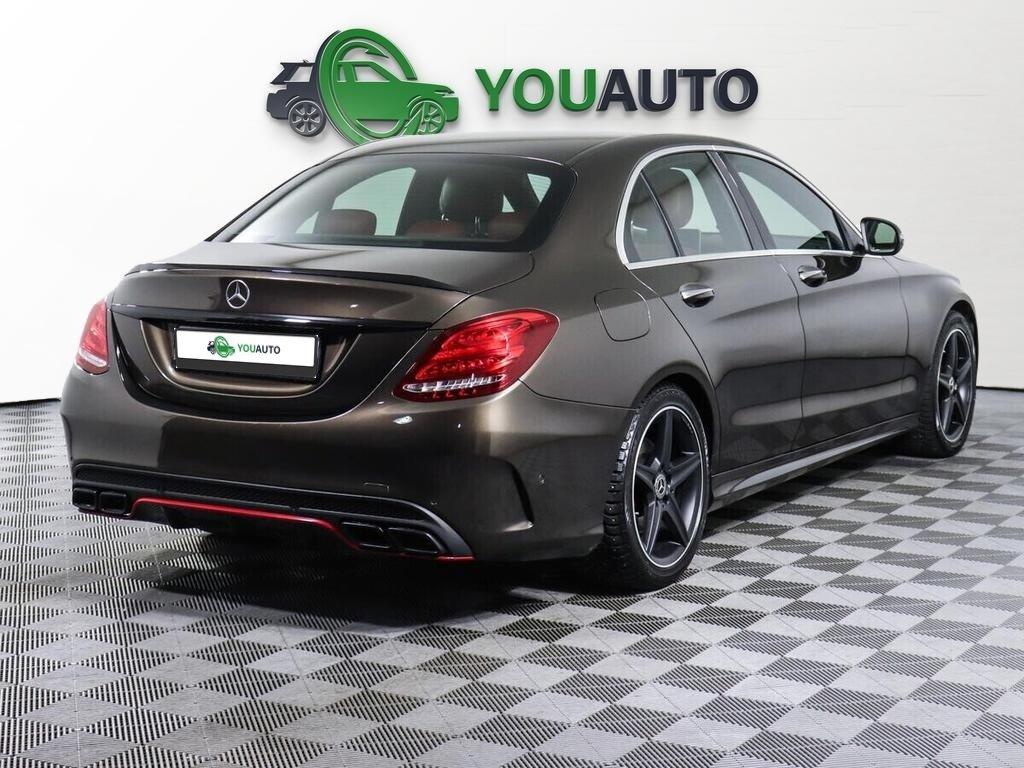 Mercedes-Benz C-Класс 2018, коричневый