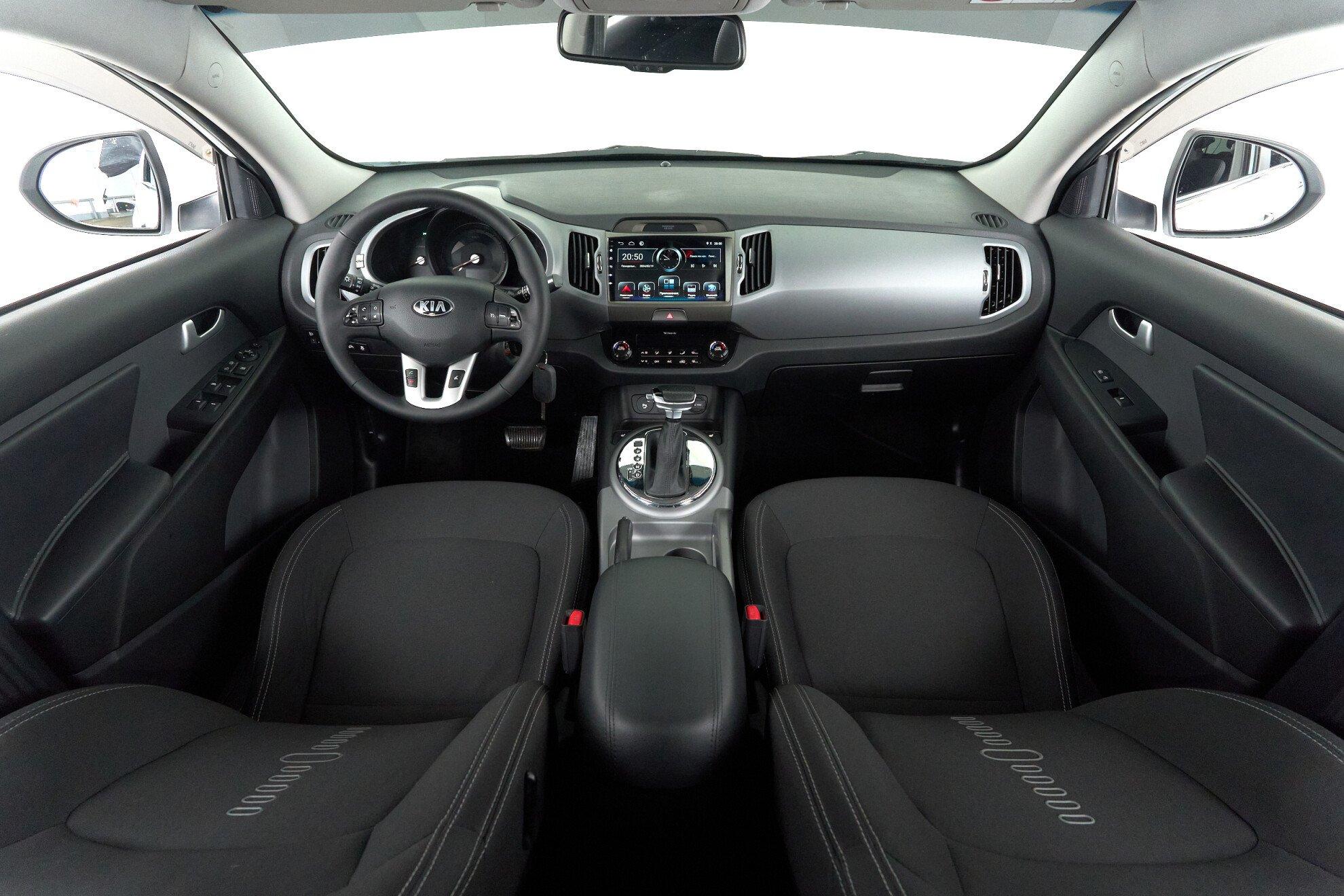 Kia Sportage 2015, белый