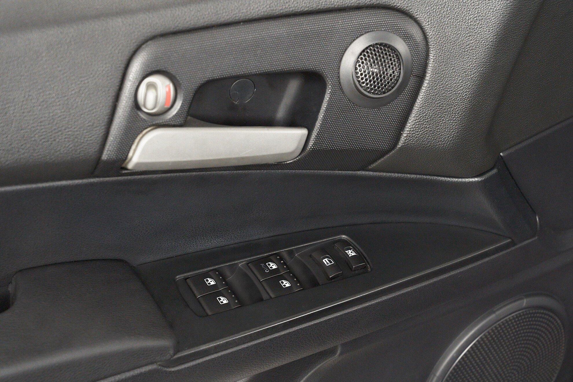 SsangYong Kyron 2013, черный