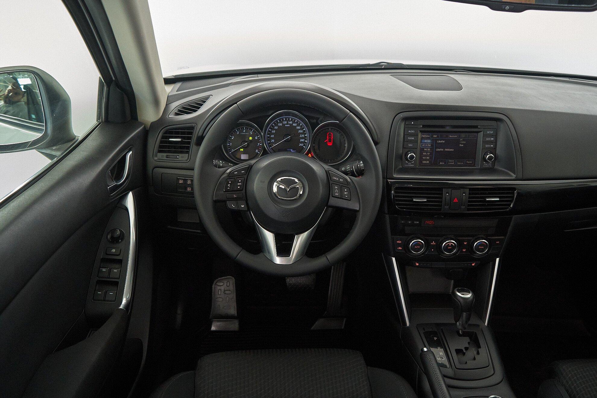 Mazda CX-5 2011, белый