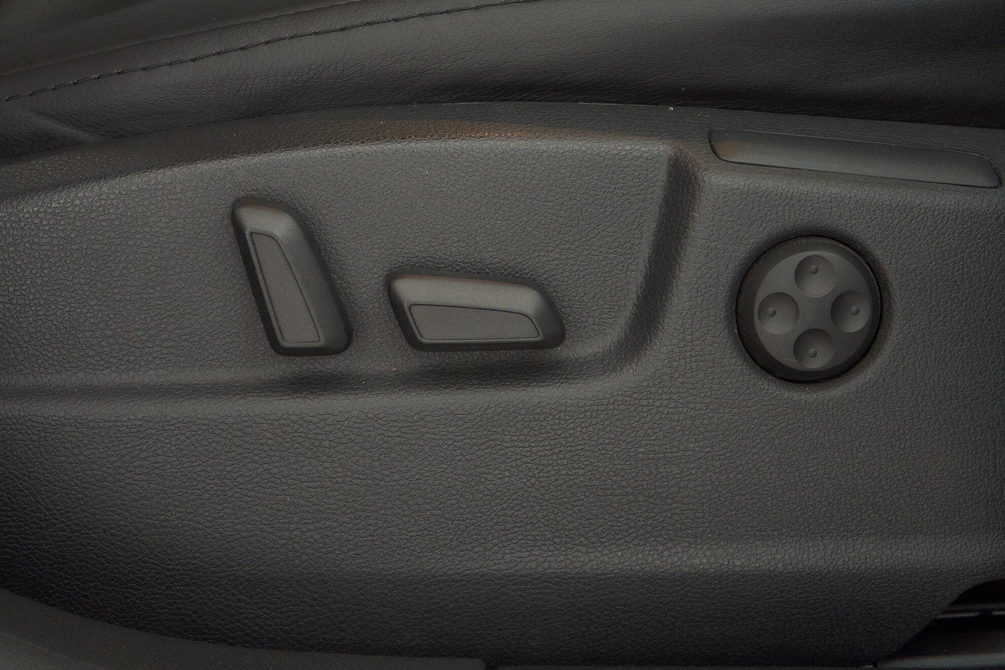Skoda Superb 2009, черный