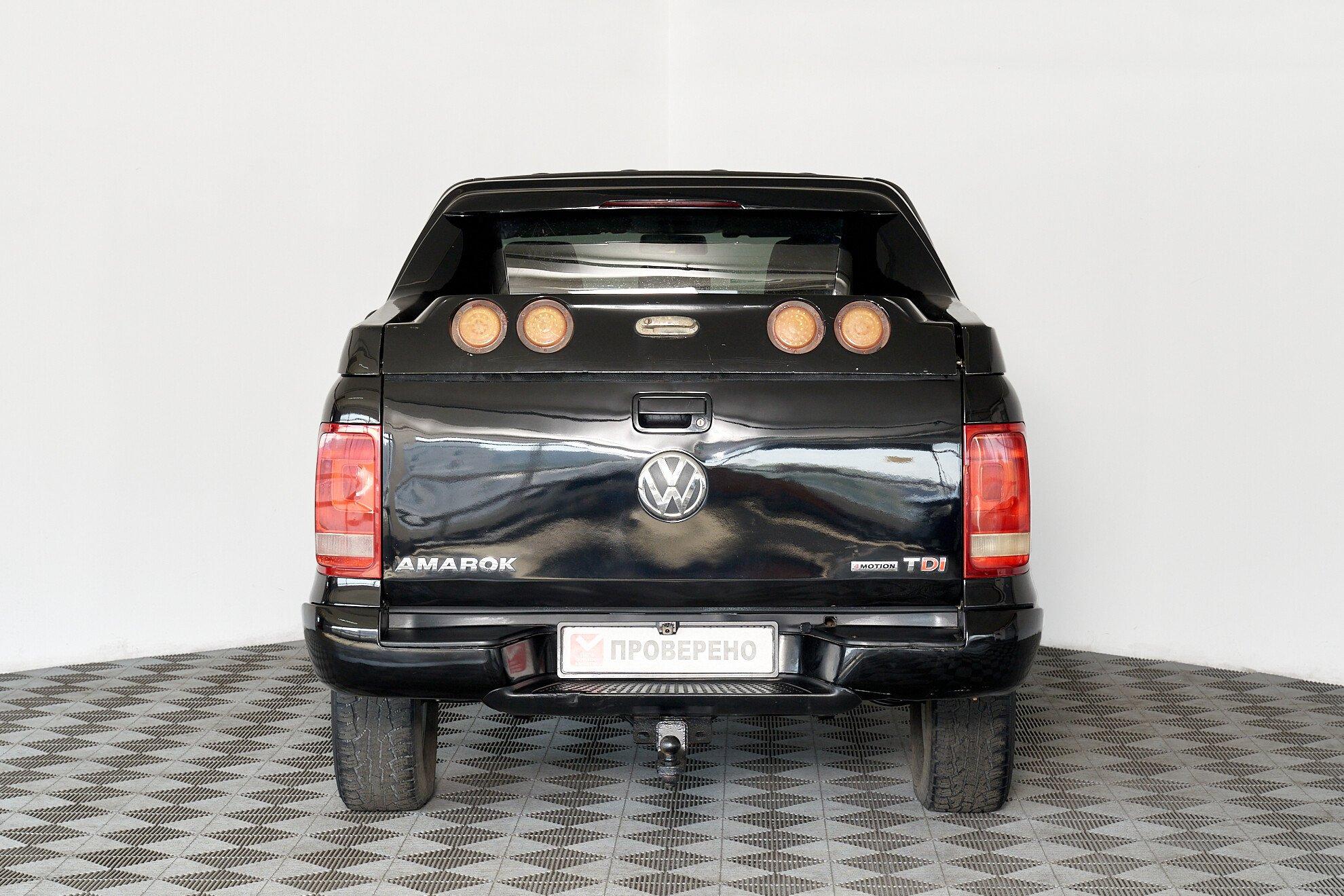 Volkswagen Amarok 2013, черный