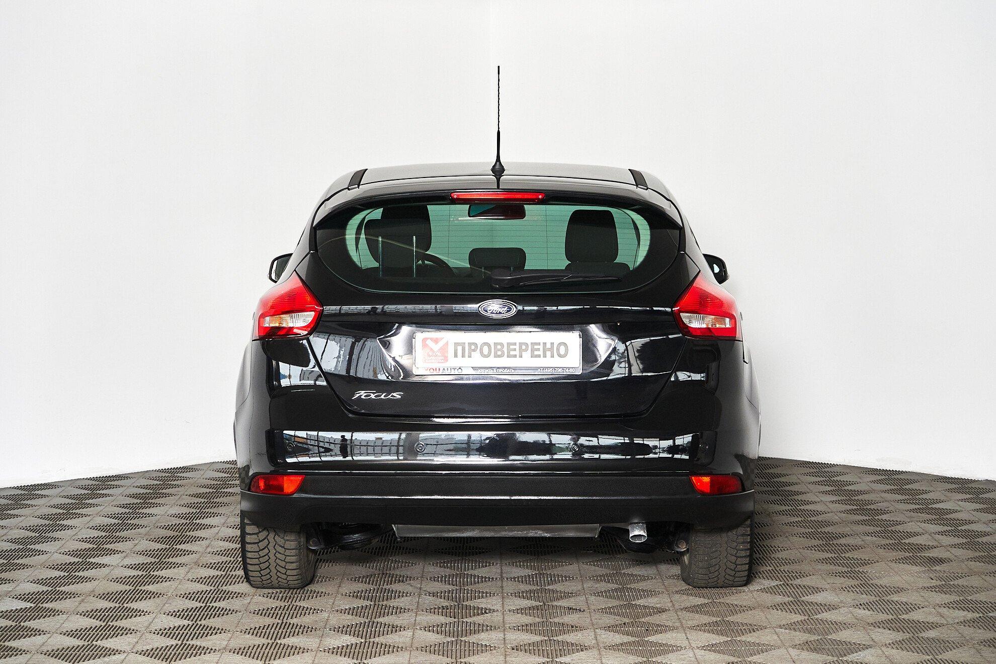 Ford Focus 2015, черный