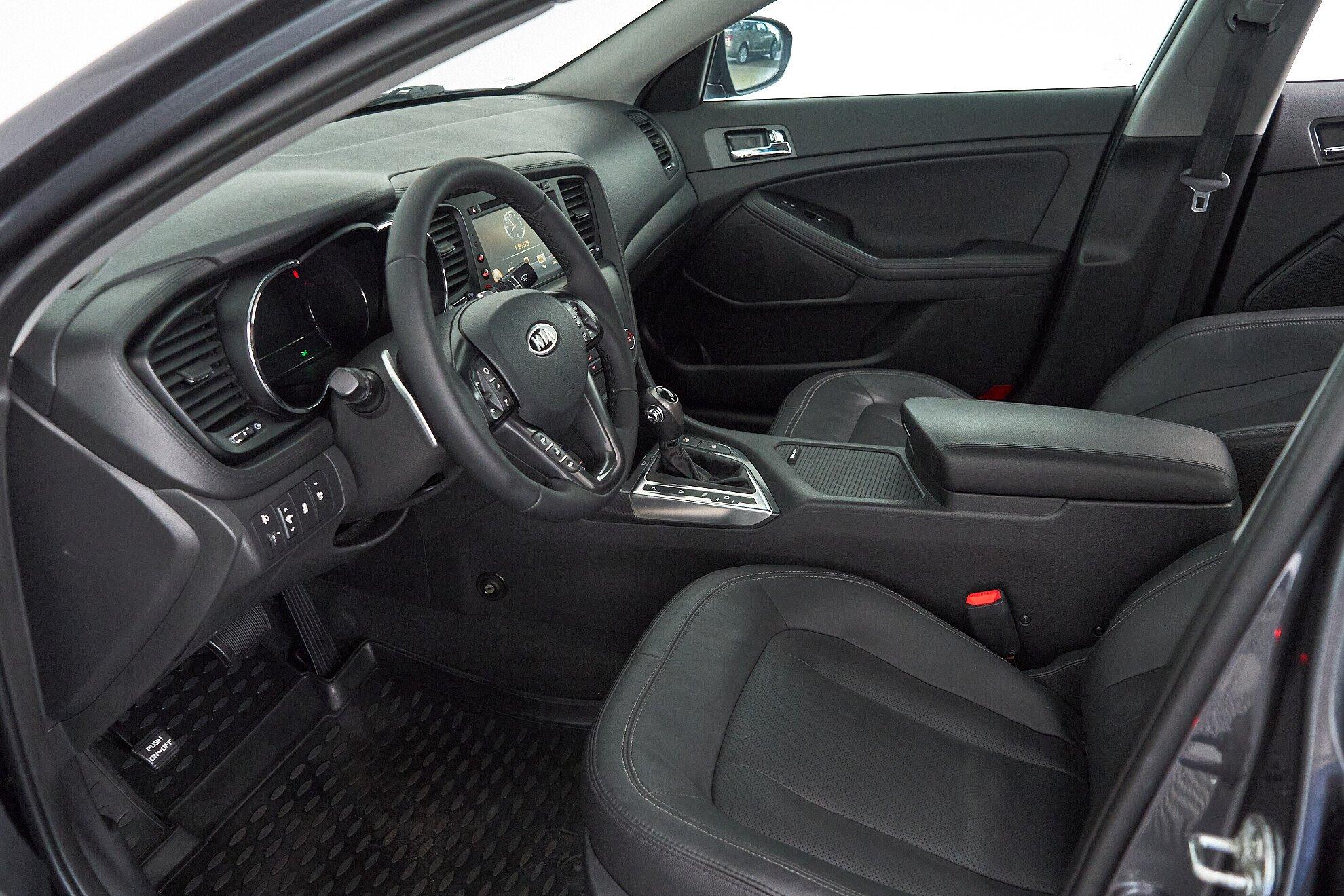 Kia Optima 2011, серый