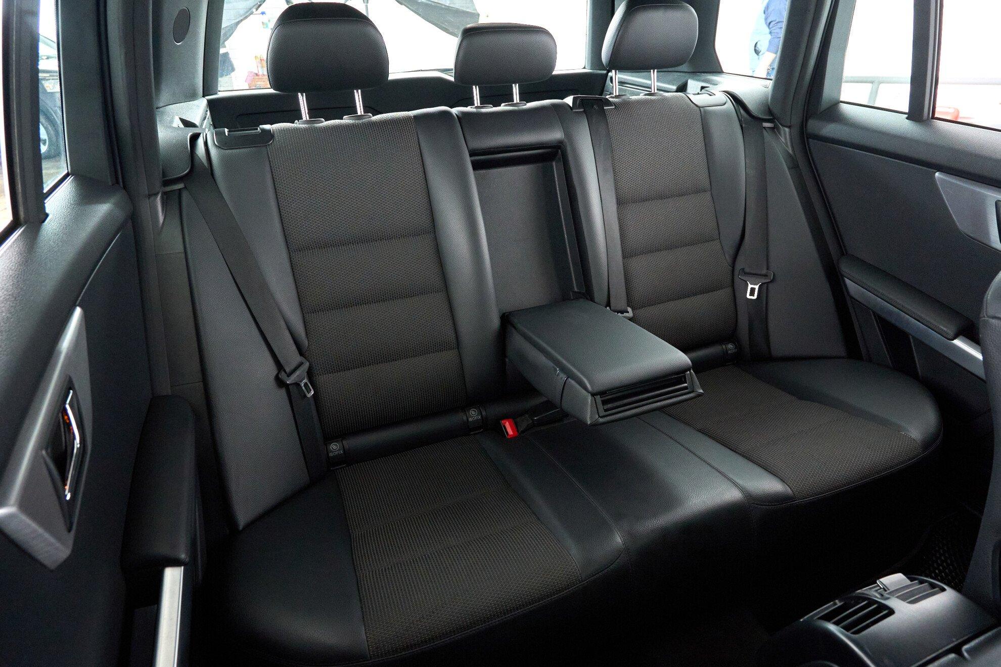 Mercedes-Benz GLK-Класс 2012, белый